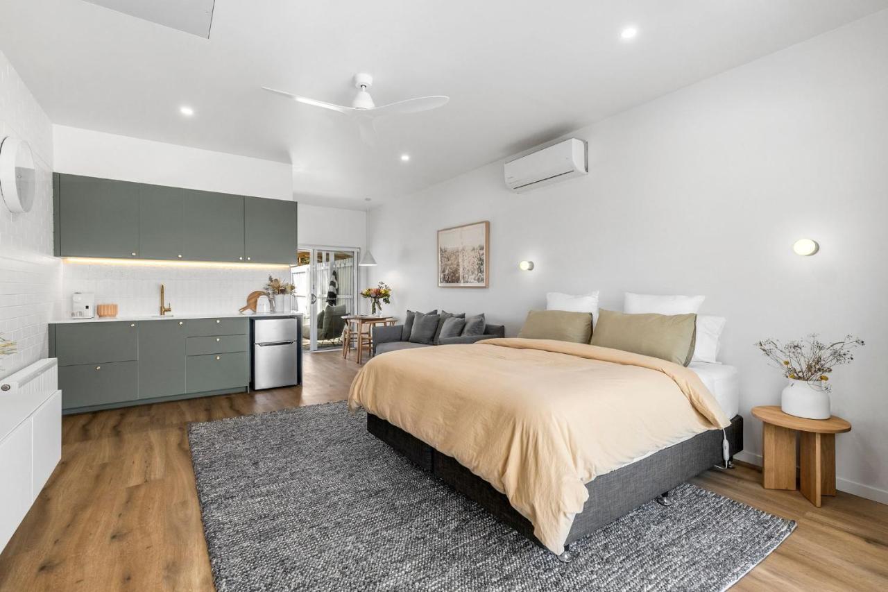 Relaxing Geelong King Studio Hotel Exterior photo